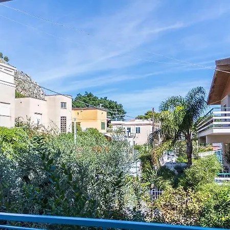 فندق مبيت وإفطار Mongibello Palace 3*