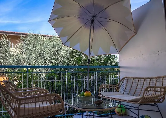 Mongibello Palace Couette-café 3*