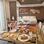 فندق مبيت وإفطار Mongibello Palace