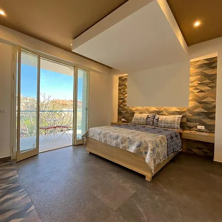 Mongibello 3*