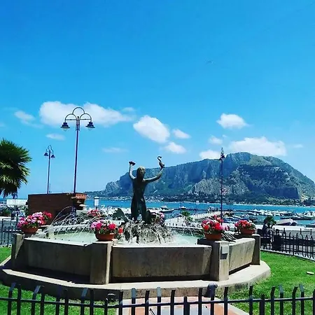 Mongibello Palace 3*