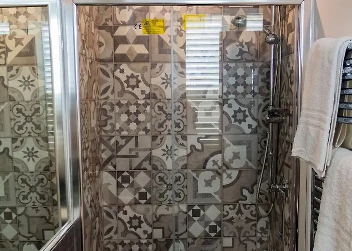 Mongibello Palace Bed & Breakfast