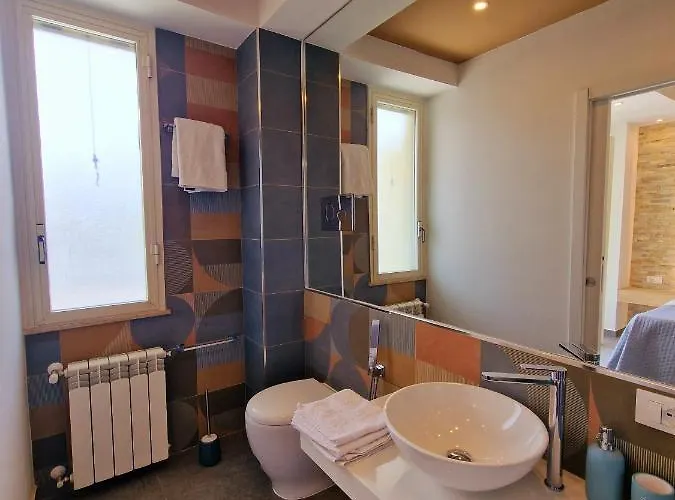 Mongibello Palace 住宿加早餐酒店 3*