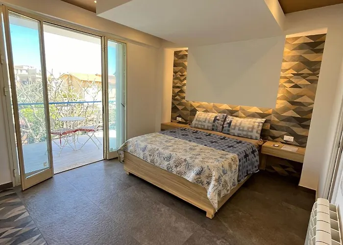 Mongibello Palace 住宿加早餐酒店 3*